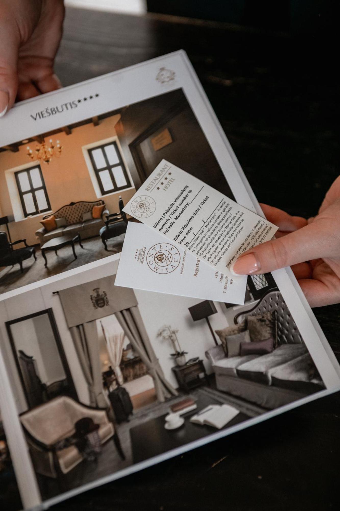 Hotel Monte Pacis In Pazaislis Kaunas Exteriér fotografie